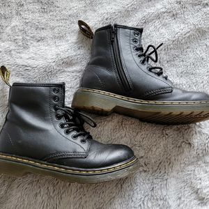 Dr. Marten Girls Black Combat Boots